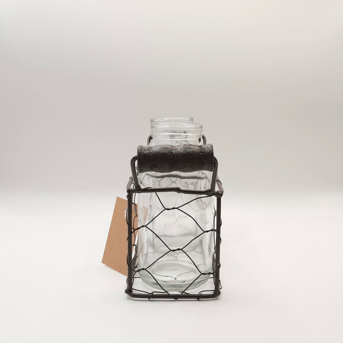 Two-Bottle Chicken Wire Caddy