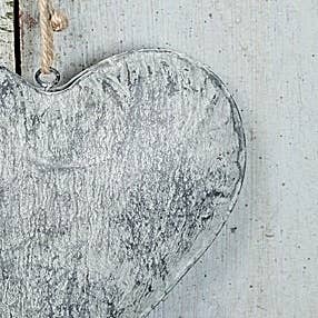 Metal Dimensional Heart Ornament