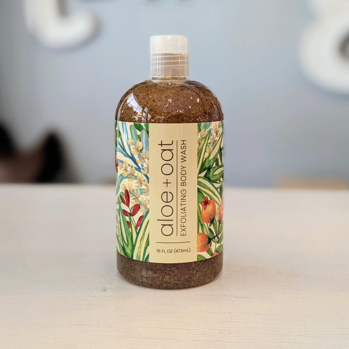 16oz Exfoliating Body Wash - Aloe & Oat