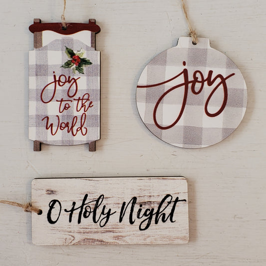 Lightweight Tag Ornament (varies)