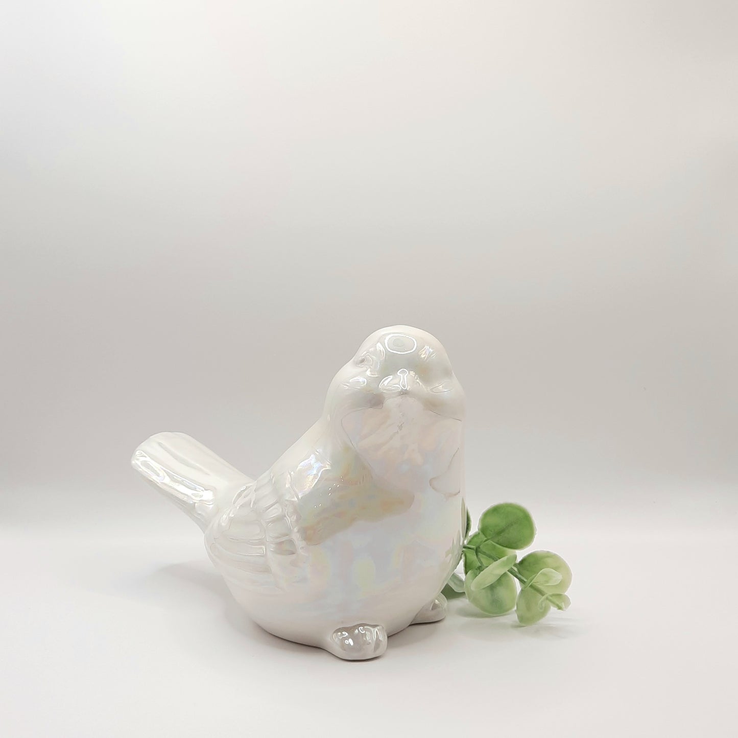 White Iridescent Bird Cachepot