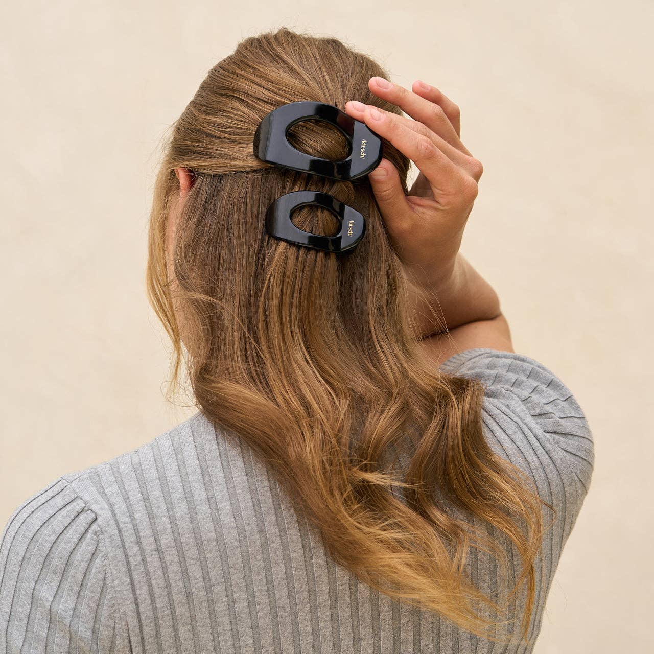 CC Black Flat Cloud Clip - Small