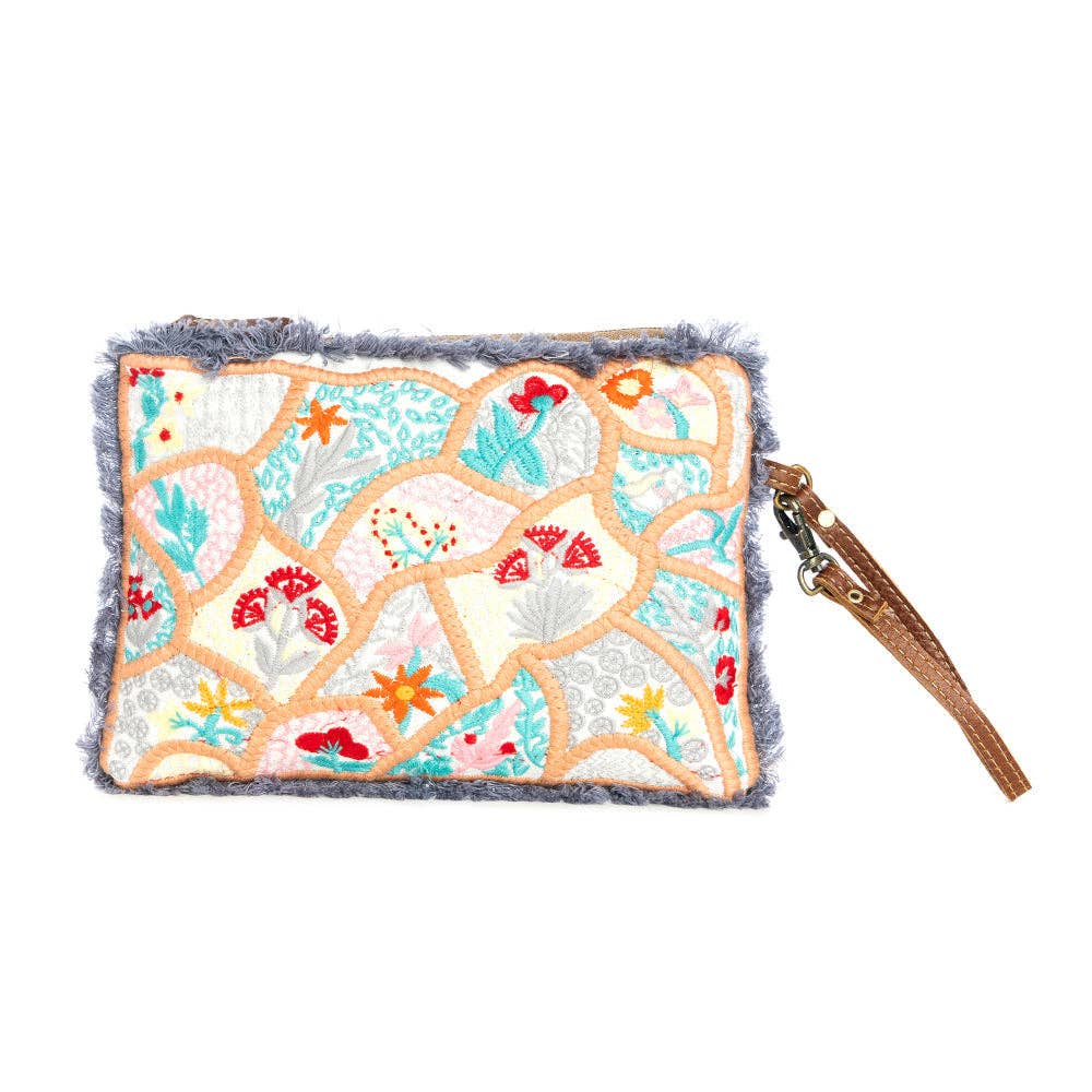 CC Mosaic Garden Clutch Pouch 11273