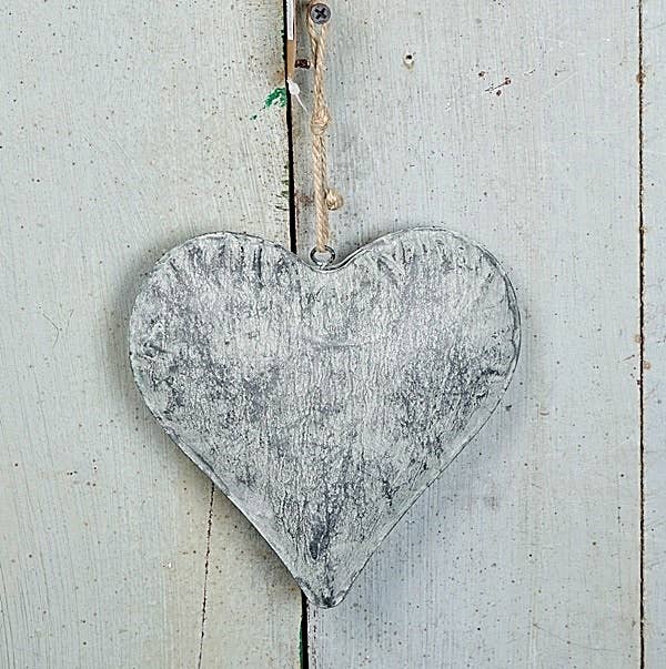 Metal Dimensional Heart Ornament