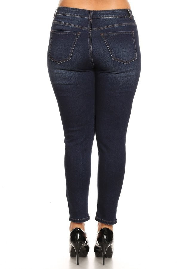 Let's Be Friendly Stretch Skinny Jeans in Dark Wash PLUS