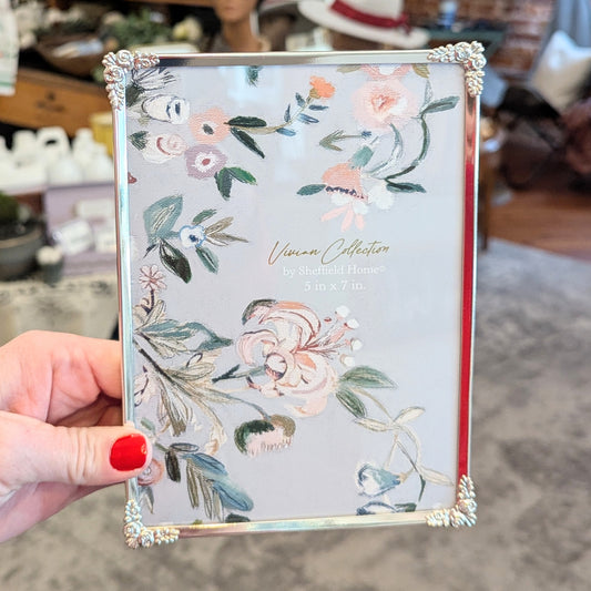 Delicate Silver 5x7 Picture Frame