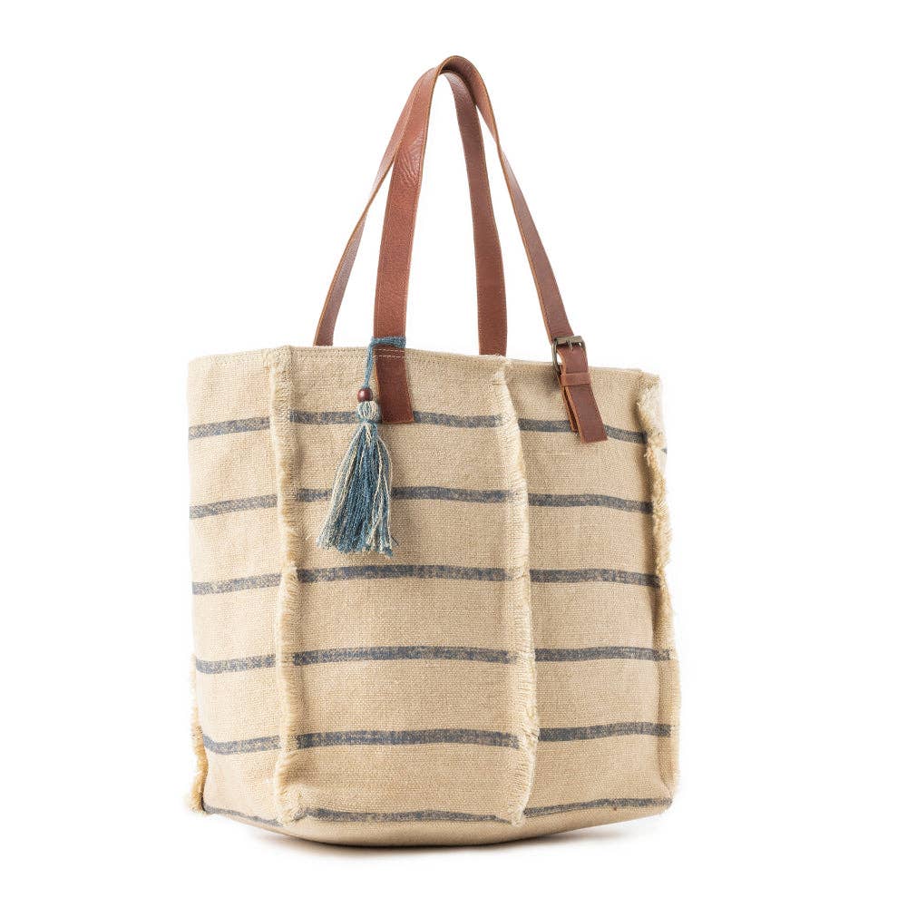 CC Barnwood Tote Bag in Dusty Sand 12837