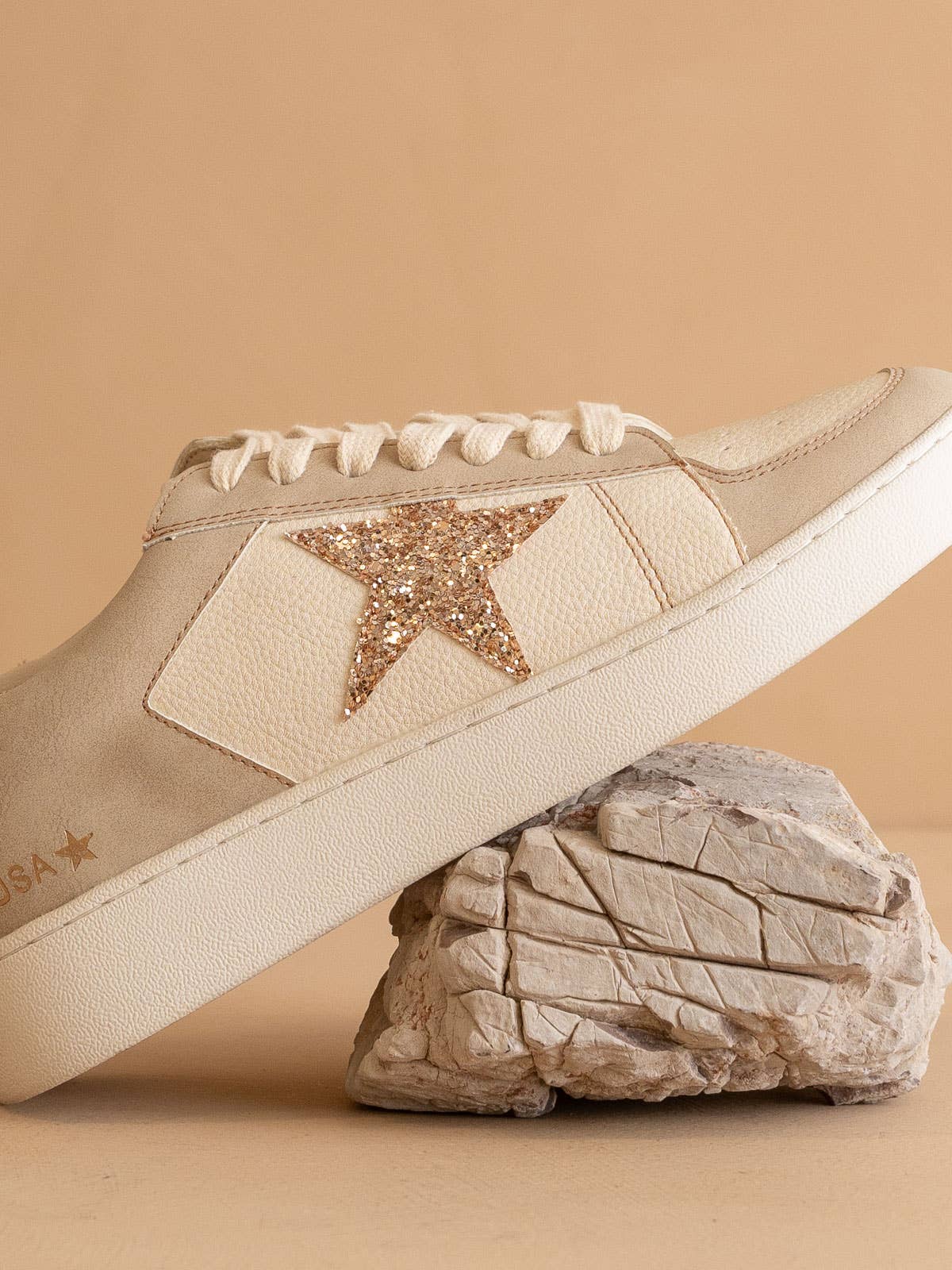 Beige Glitter Star Sneakers – Trendy Casual Women’s Shoe