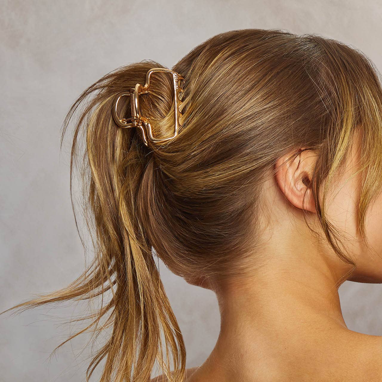 CC Metal Medium Open Shape Puffy Claw Clip - Gold