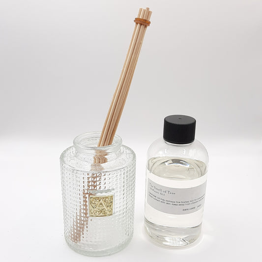 5oz Reed Diffuser - Smell of Tree