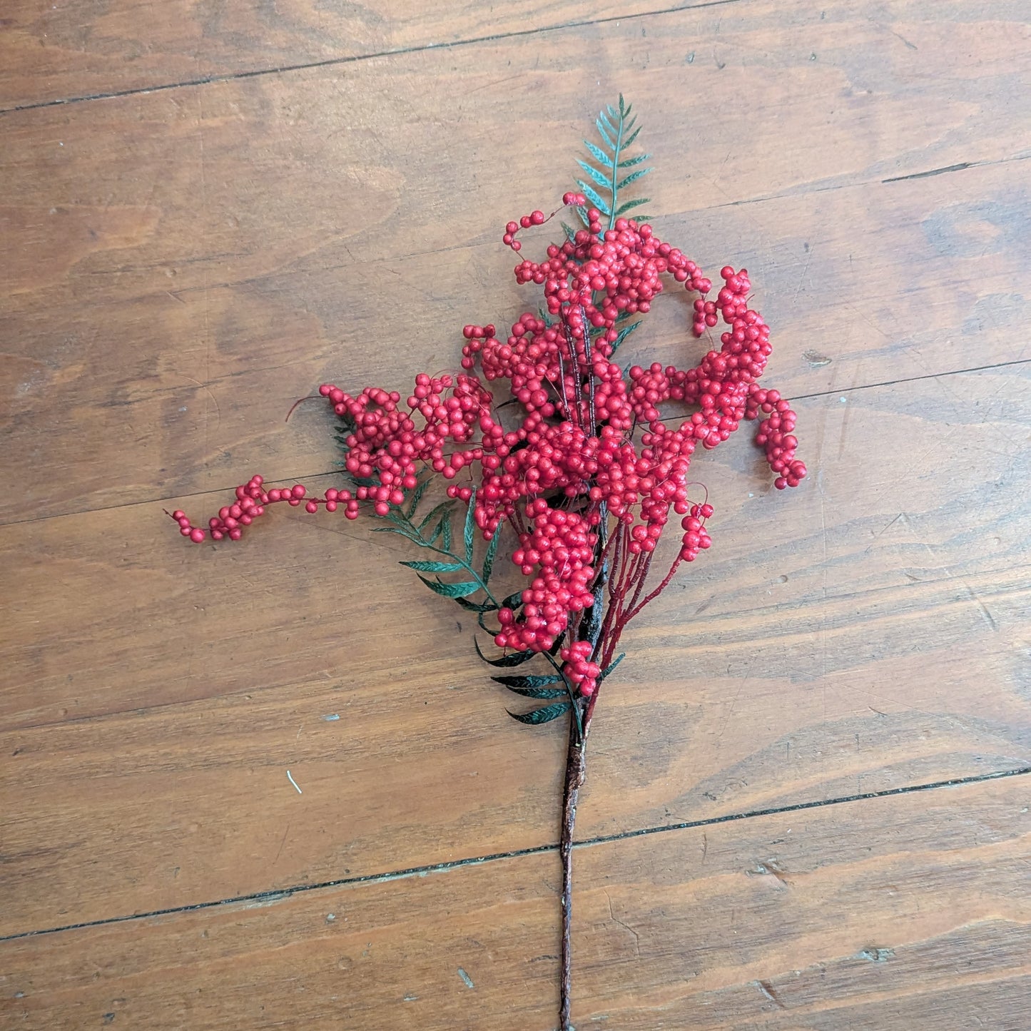 SS Red Berry Cluster Stem