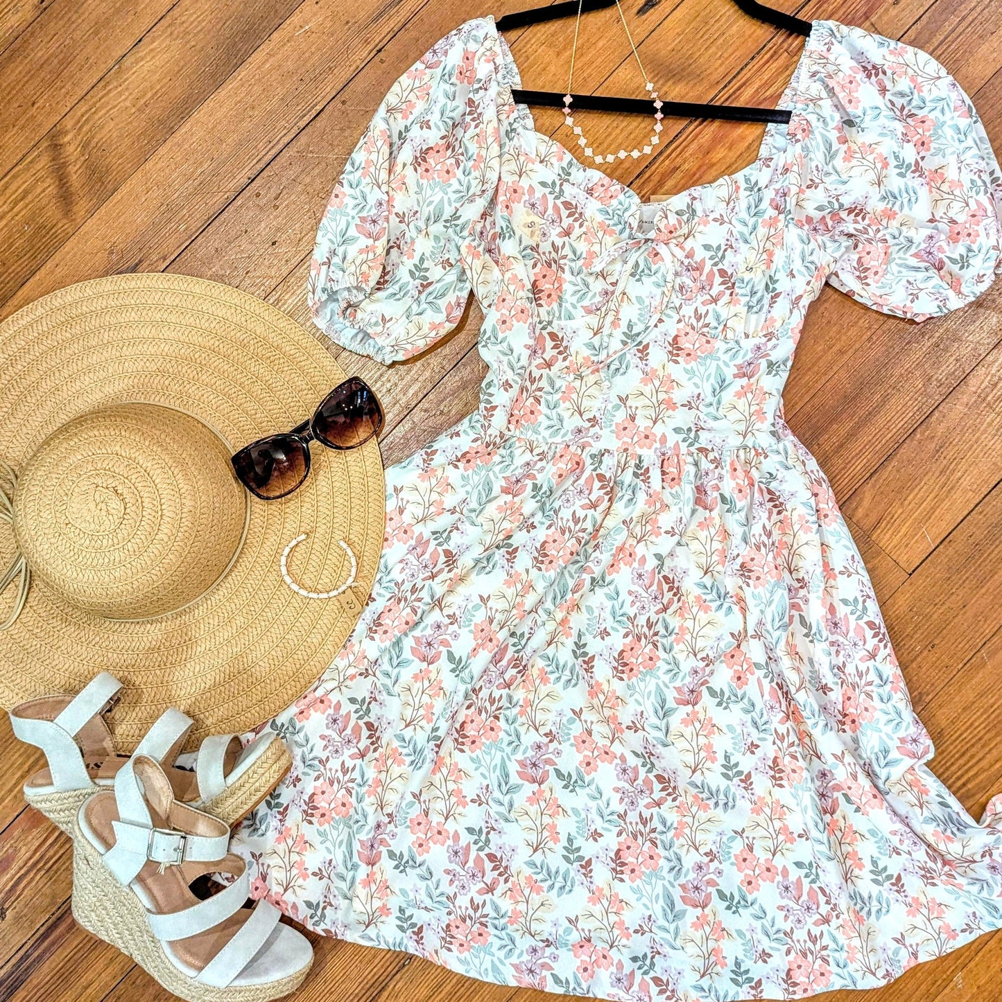 Sweetheart Neck Smocked Floral Dress